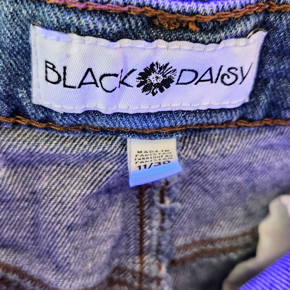 Black Daisy Distressed Mini Jean Skirt Juniors Size 11 image 2